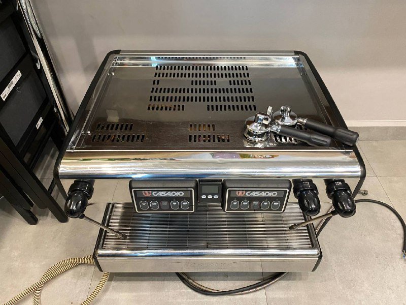 Профессиональная кофемашина Casadio 3