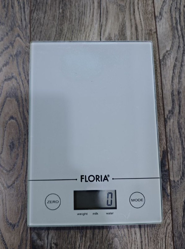 Кухонные весы Floria 1