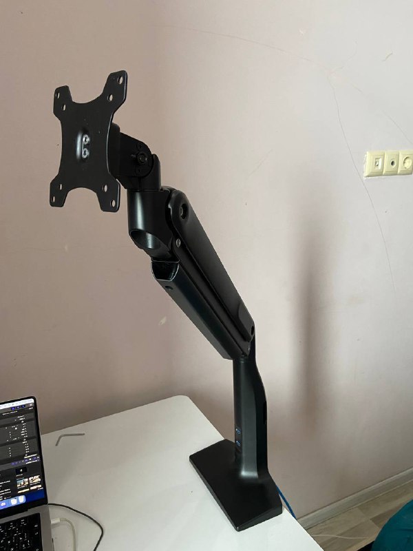 Кронштейн для монитора с USB выходами 2