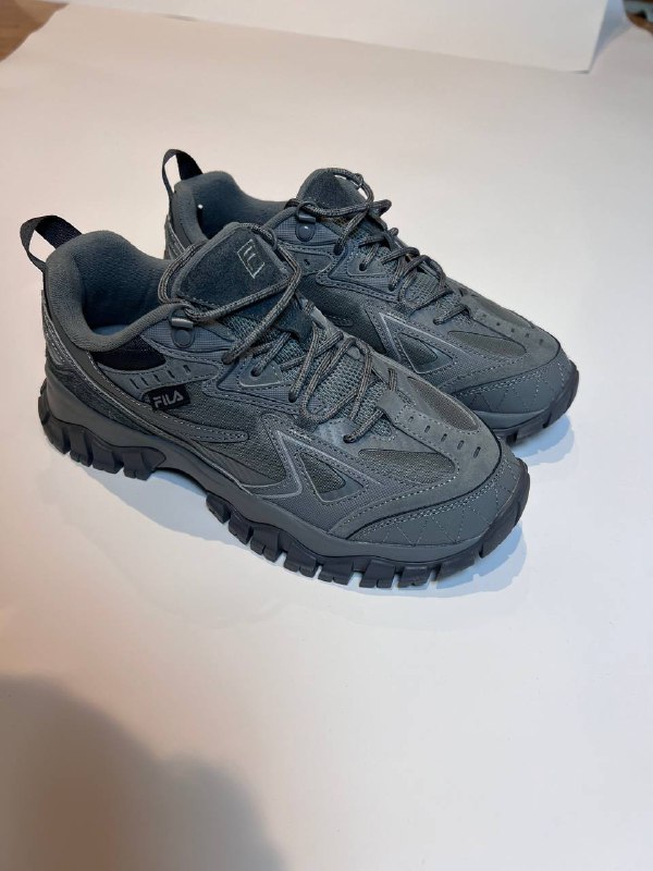 Кроссовки FILA WOMEN'S BENACO 9 р-р 2