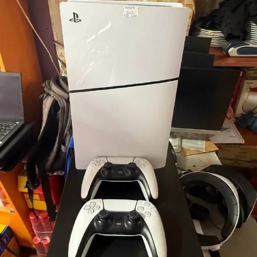 PlayStation 5, PS VR2, DualSense