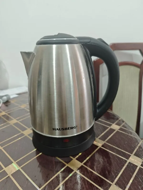 Электрический чайник Hausberg HB-3615 1