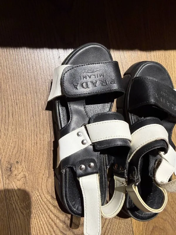 Босоножки Prada 1