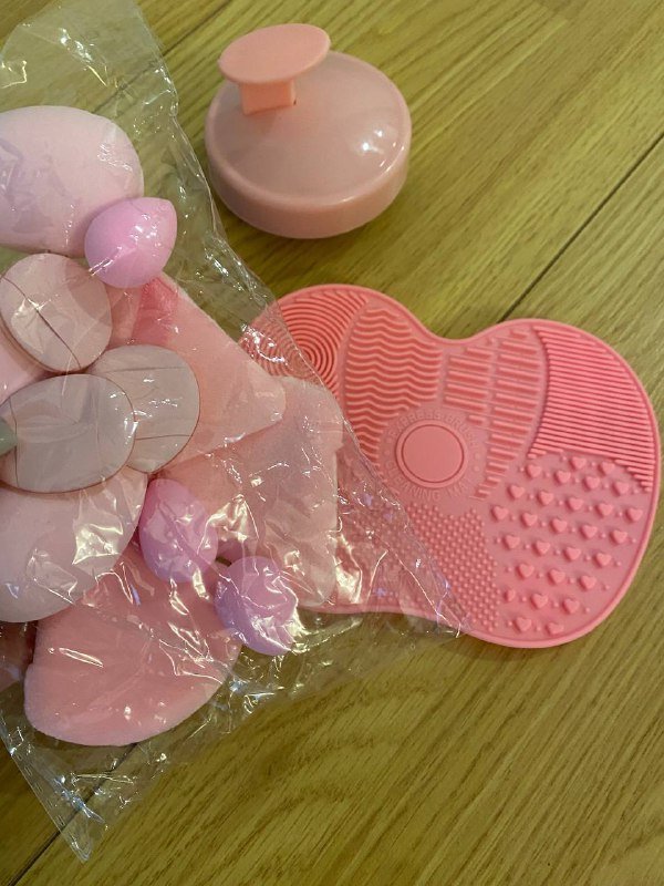 Набор массажер для головы, коврик для чистки кистей, спонжи для макияжа 3