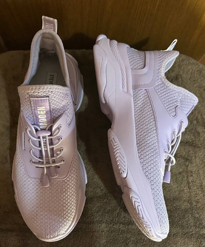 Джинсы Mavi, Topshop, Massimo Dutti, кожаные ботинки Nursace, кроссовки Steve Madden, туфли ZARA 5