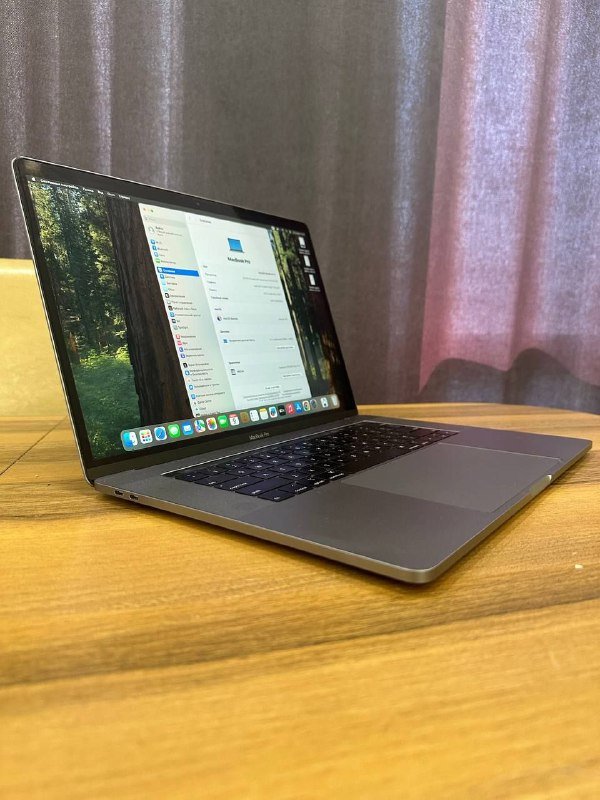 MacBook Pro 15 2018 Space Gray i9 32GB 1TB RX560X 2
