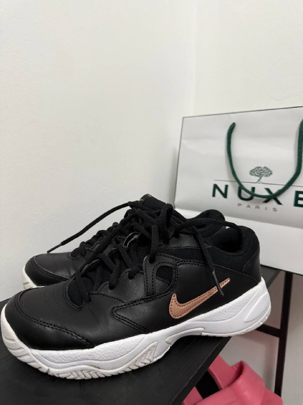 теннисные кроссовки nike court lite 2