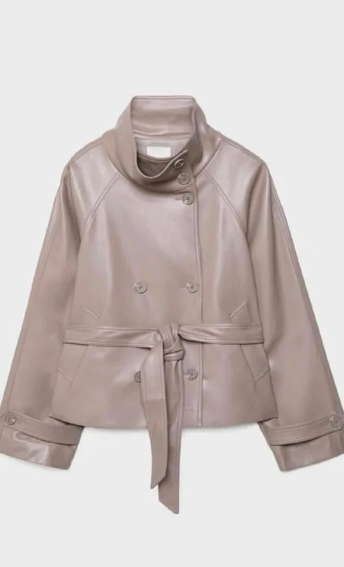 Женская куртка Stradivarius