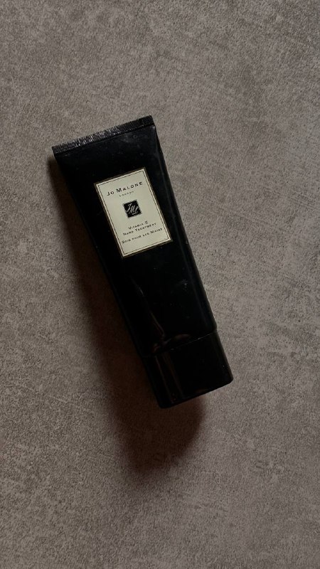 Крем для тела, Спрей для волос, Крем для рук, Крем для лица, Спрей для тела, Увлажняющая сыворотка, Тоник для лица, Помада 3