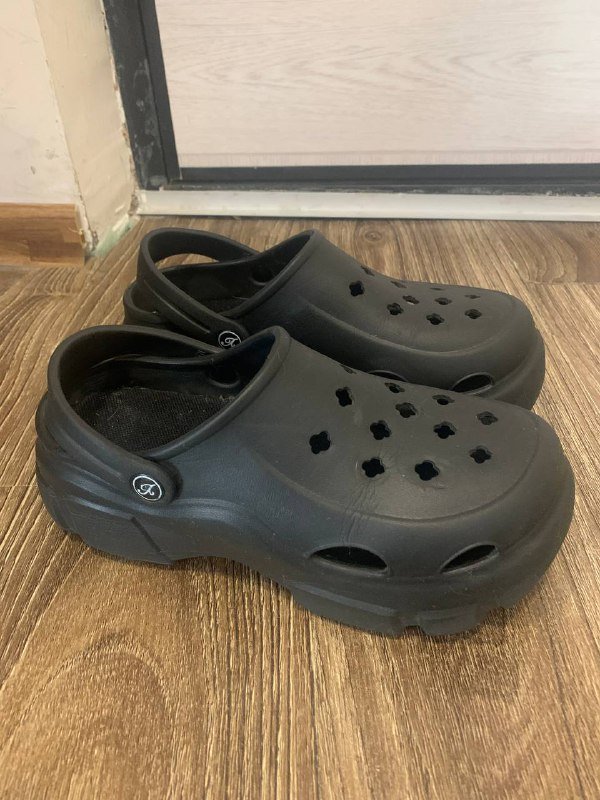 Б/у обувь мужская 39 размер