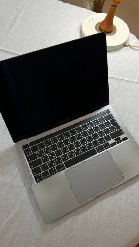 MacBook Pro 13-inch M1 2020 16GB 256GB 4