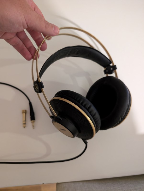 Наушники AKG K92