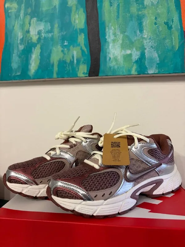 Кроссовки Nike V5 RNR 1