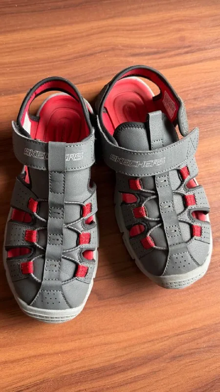 Сандалии Skechers 1