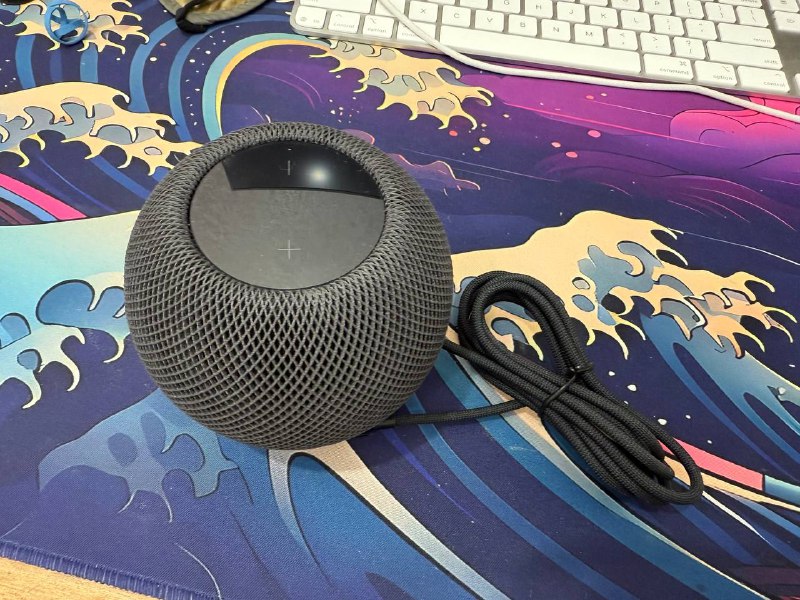 Умная колонка Apple HomePod mini