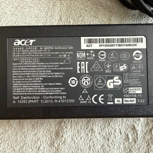 Блок питания для ноутбука Acer Aspire