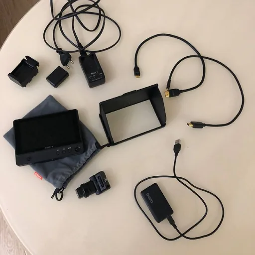 Sony CLM-FHD5 накамерный монитор