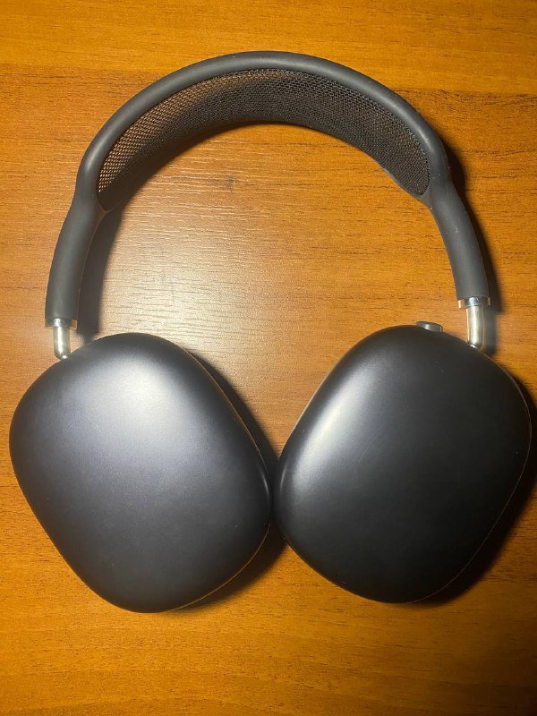 Наушники AirPods Max, часы Apple Watch series 4 2