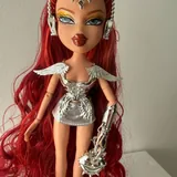 Коллекционная кукла Bratz 3