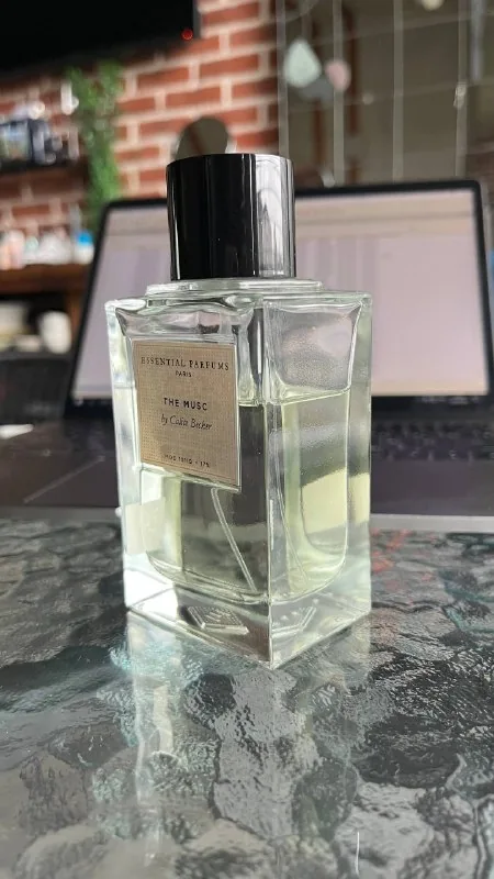 Парфюмированная вода The Musk E.P.