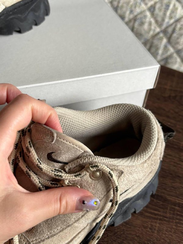 Кроссовки Nike Lahar Low 37,5 женские 3