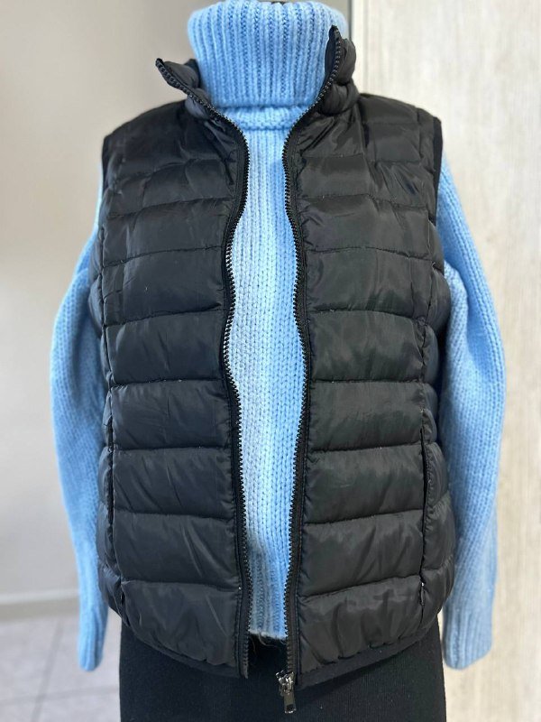 Жилет пуховик лёгкий