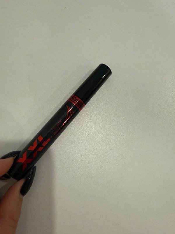 Holika Holika гель, тушь Luxvisage, чехол на iPhone 15 2