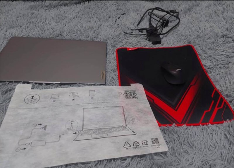 Lenovo IdeaPad slim 3 Ryzen 5 8GB 512GB ноутбук 8