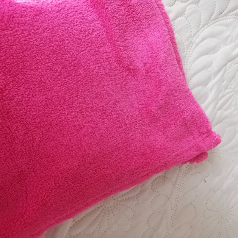 Мягкий ярко розовый плед 1.72x1.92