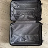 Чемодан S 2