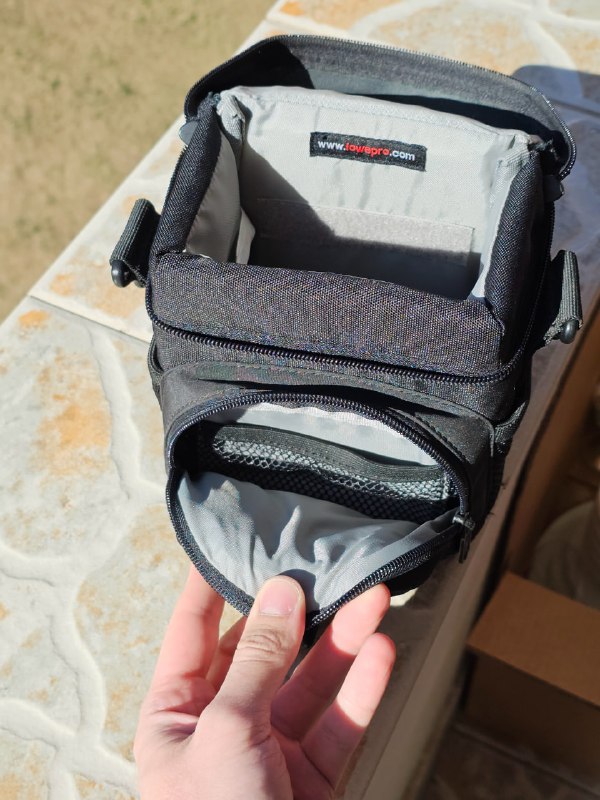 Сумка для камеры Lowepro Nova Micro AW 5
