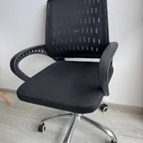 Офисное кресло 1