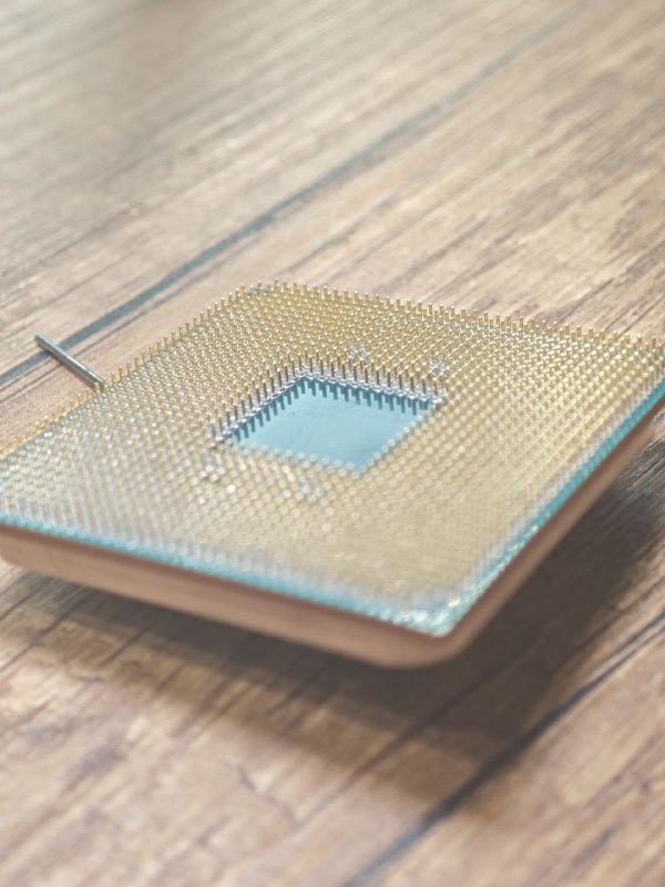 Процессор AMD Ryzen 7 5800X 2