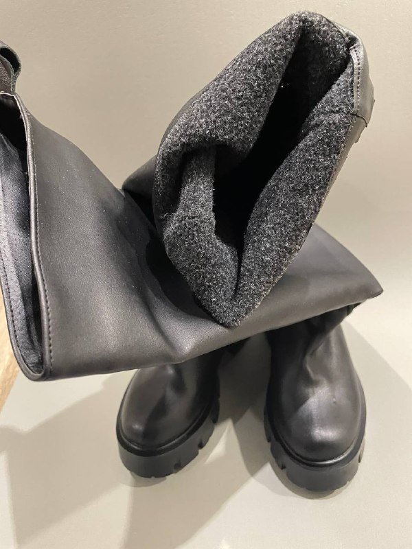 Женская обувь размер 37/38, чёрные сапоги и туфли 7