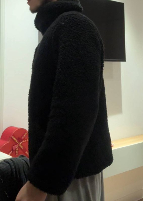 Куртка овечка, теплая, мягкая черная 4