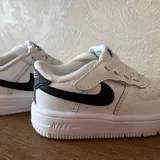 Кроссовки Nike 3