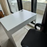 Черный столик, письменный стол, стул, зонтик, шпаклевка 6