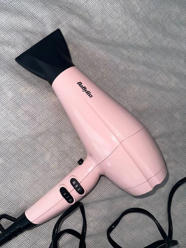 Фен Babyliss 1
