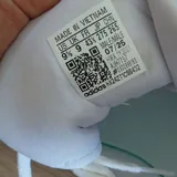 Кроссовки Adidas, Nike Jordan 6