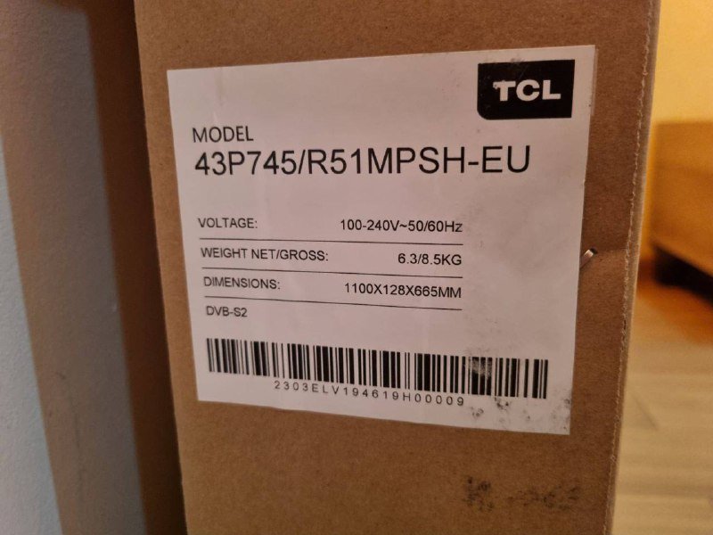 Телевизор TCL 43 с кронштейном 4