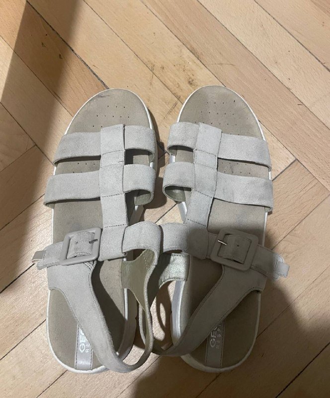 Замшевые сандалии размер 40