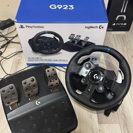 Руль Logitech G923