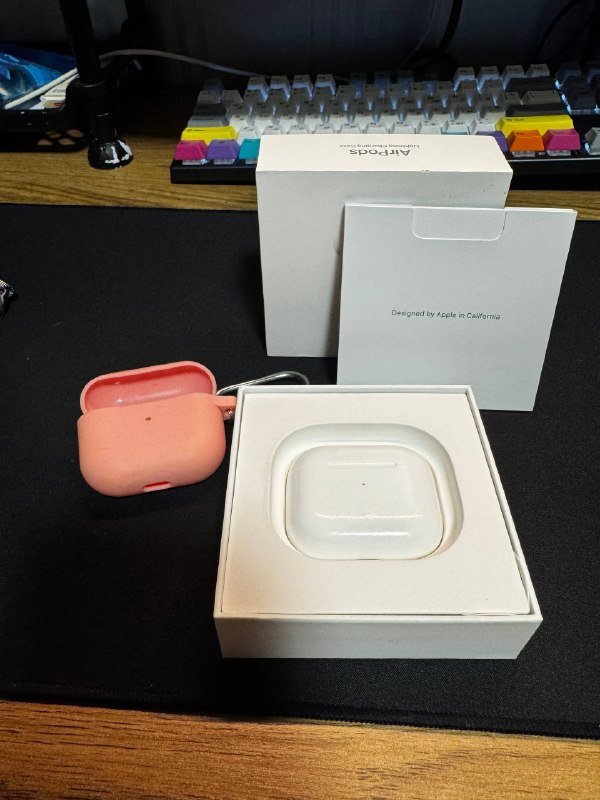 Механическая клавиатура HyperX Alloy, наушники Apple AirPods 3, AirPods Pro 1, Samsung Galaxy Buds, копия Apple Watch Ultra 5