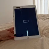Планшет Apple 2