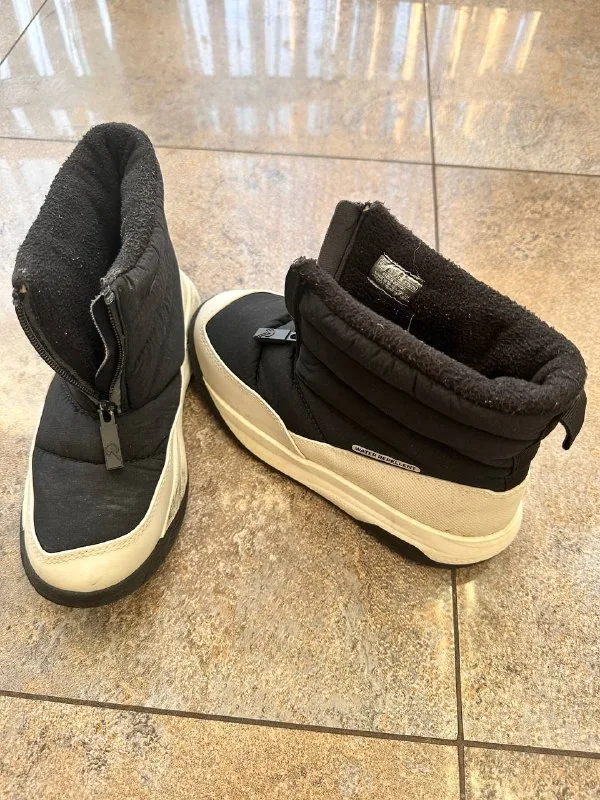 Тёплые сапоги Zara 1