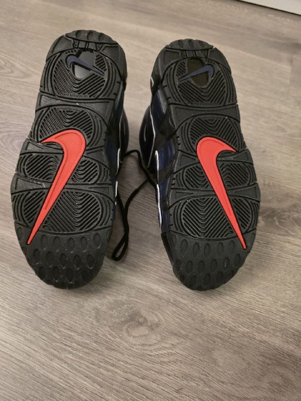 Кроссовки Nike для мальчика размер 39 (на 37,5-38) узкая нога 4