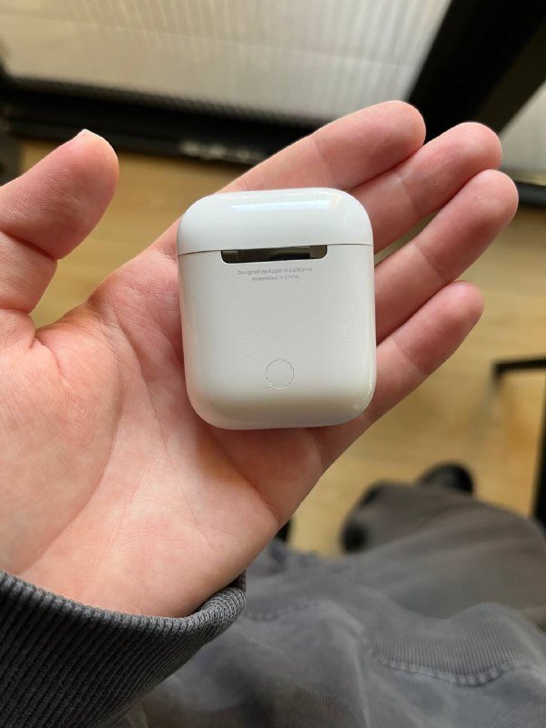 Apple AirPods 1 поколения оригинал 3