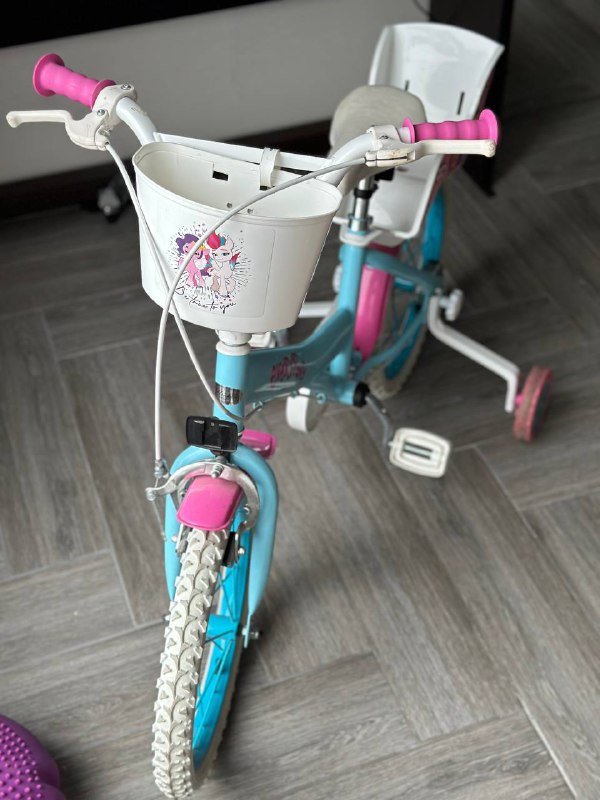 Детский велосипед с креслом для куклы и корзинкой 2