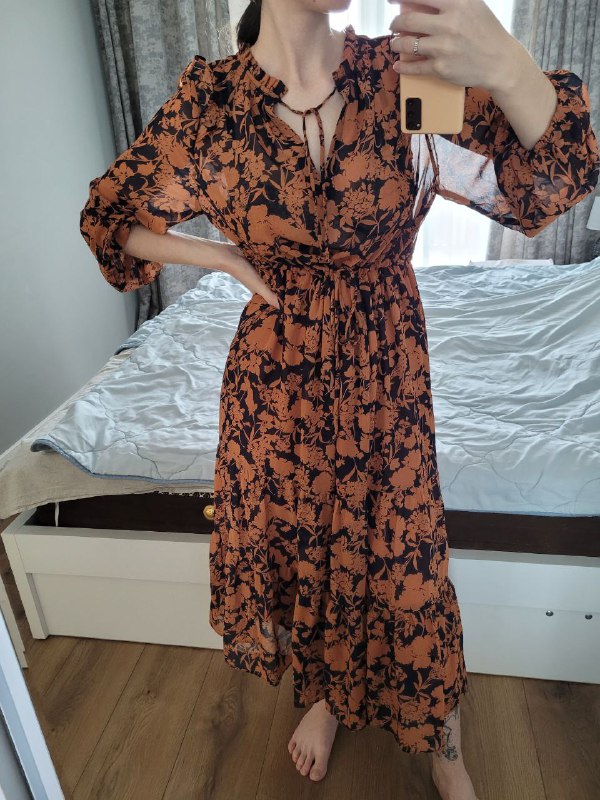 Платье Mango, Рубашка UNIQLO, Кофта Colin's 2