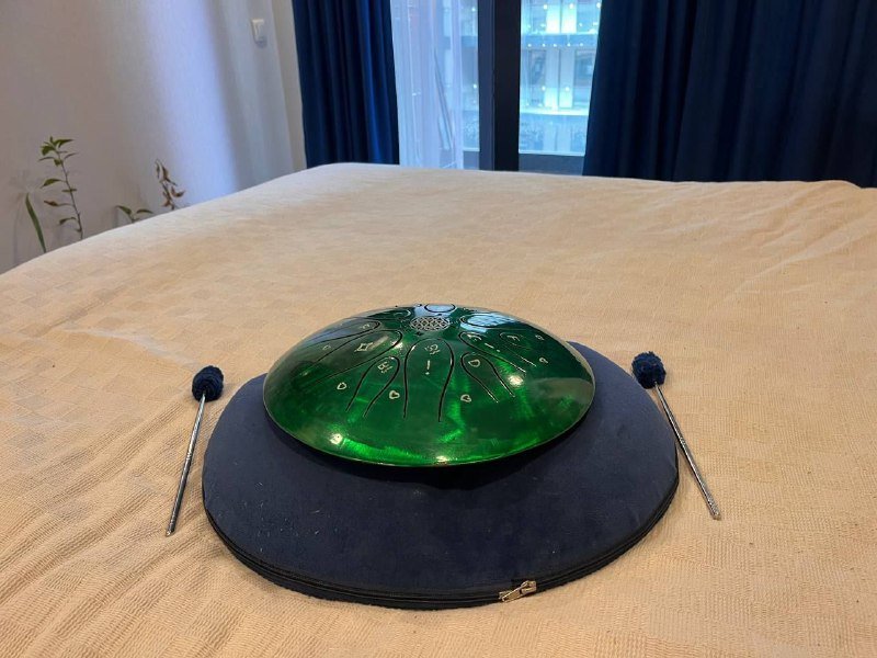 Глюкофон зеленый с молоточками 2